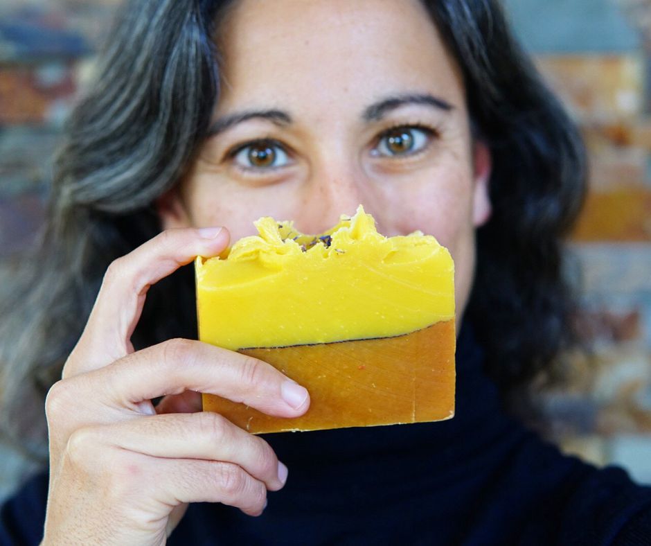 Simi making handmade cold process soap